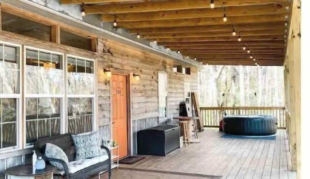The Rustic Rectangle in Pendleton