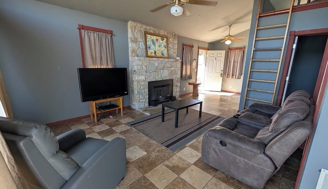 Cedarvale Cabins at Turner Falls in Davis