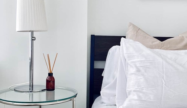 The Charlie Suite by COMFYSUITES in Vancouver