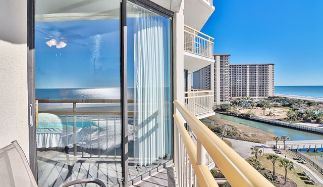 WOW Ocean Front Breathe Taking Views Ocean Creek Tower South in Myrtle Beach