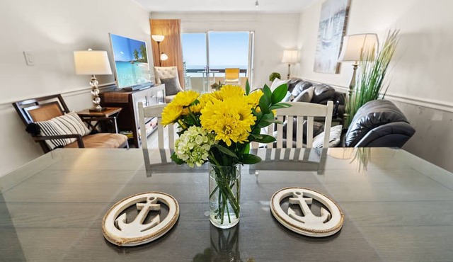 Pristine Direct Oceanfront Getaway Luxury Oasis in North Myrtle Beach