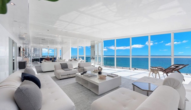 Oceanfront Private Condo at The Setai -1707 in Miami Beach