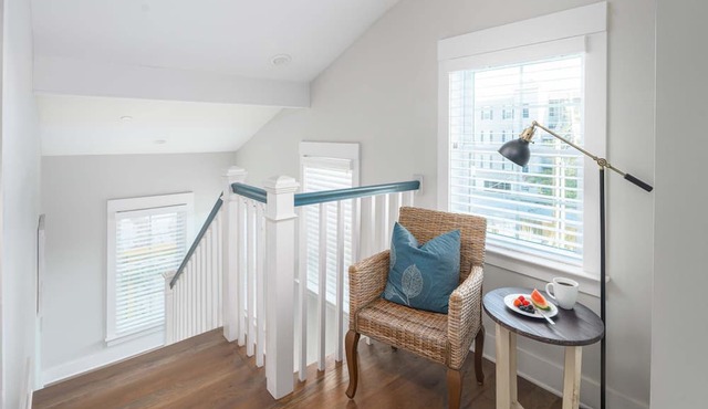 Walk Everywhere! 12BR Retreat, 3 Pools, Sleeps 24 in Folly Beach