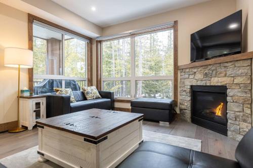 Polar Peak Lodges by Fernie Central Reservations in Fernie