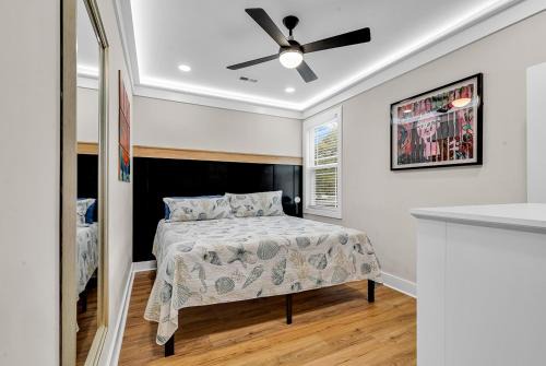 Ocean Lakes Walk to beach! Waterpark! Arcade! Dogs Welcome! in Myrtle Beach