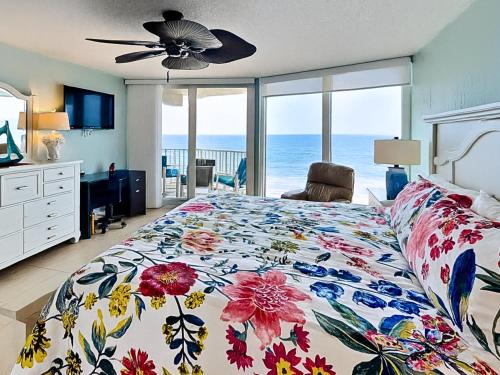 Shores Club 